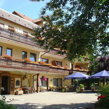 Ringhotel Garni Pflug オーバーキルヒ エクステリア 写真