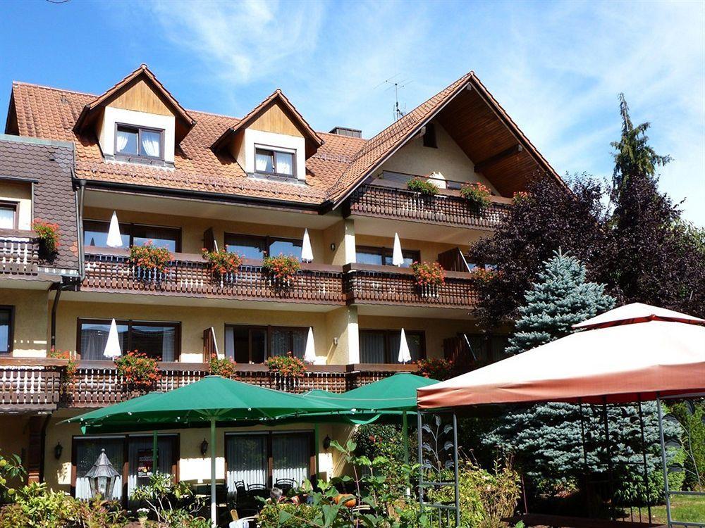 Ringhotel Garni Pflug オーバーキルヒ エクステリア 写真
