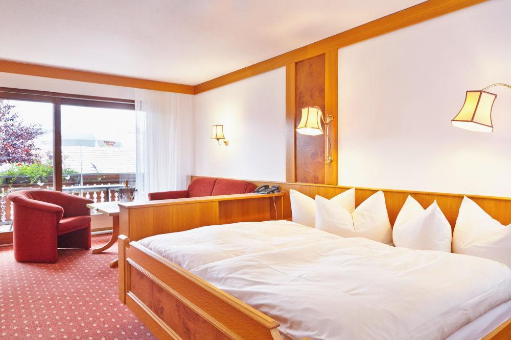 Ringhotel Garni Pflug オーバーキルヒ エクステリア 写真