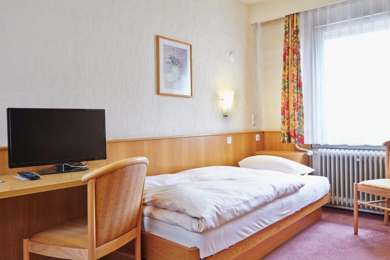 Ringhotel Garni Pflug オーバーキルヒ エクステリア 写真