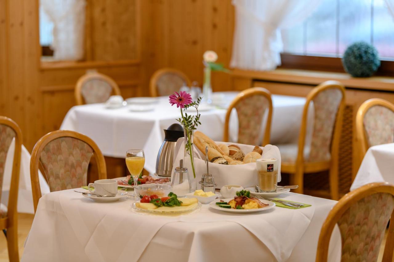 Ringhotel Garni Pflug オーバーキルヒ エクステリア 写真