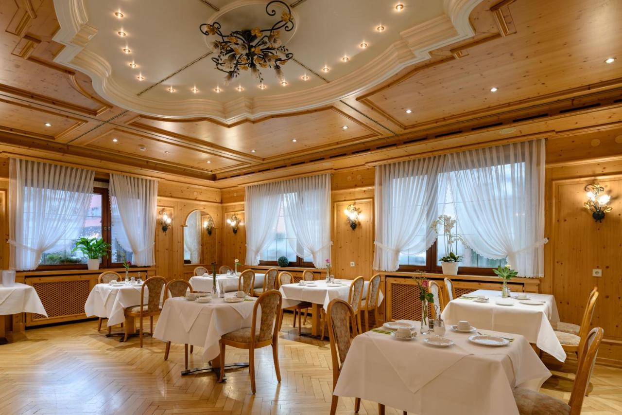 Ringhotel Garni Pflug オーバーキルヒ エクステリア 写真